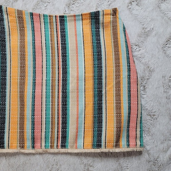 H&M Multicolor Vertical Stripe Fringe Hem Straight Mini Skirt Size US 6 - Picture 3 of 10
